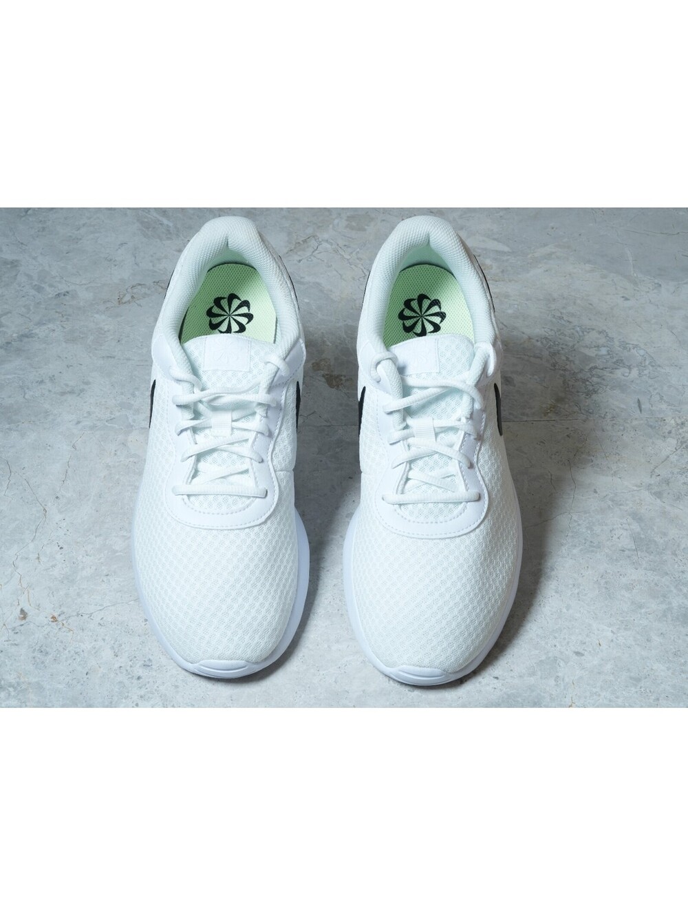Nike Running Shoes Mens Size 10.5 White Black Swoosh Mesh Sneakers